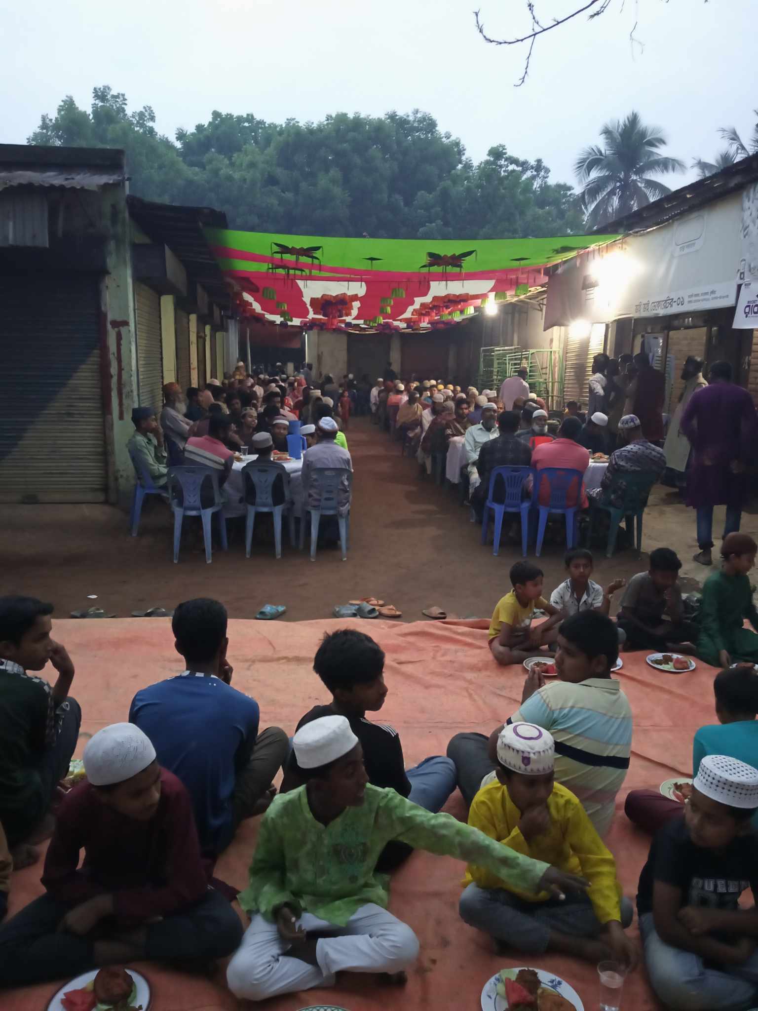 আমাদের রমজানের ইফতার কর্মসূচি সফলভাবে সম্পন্ন